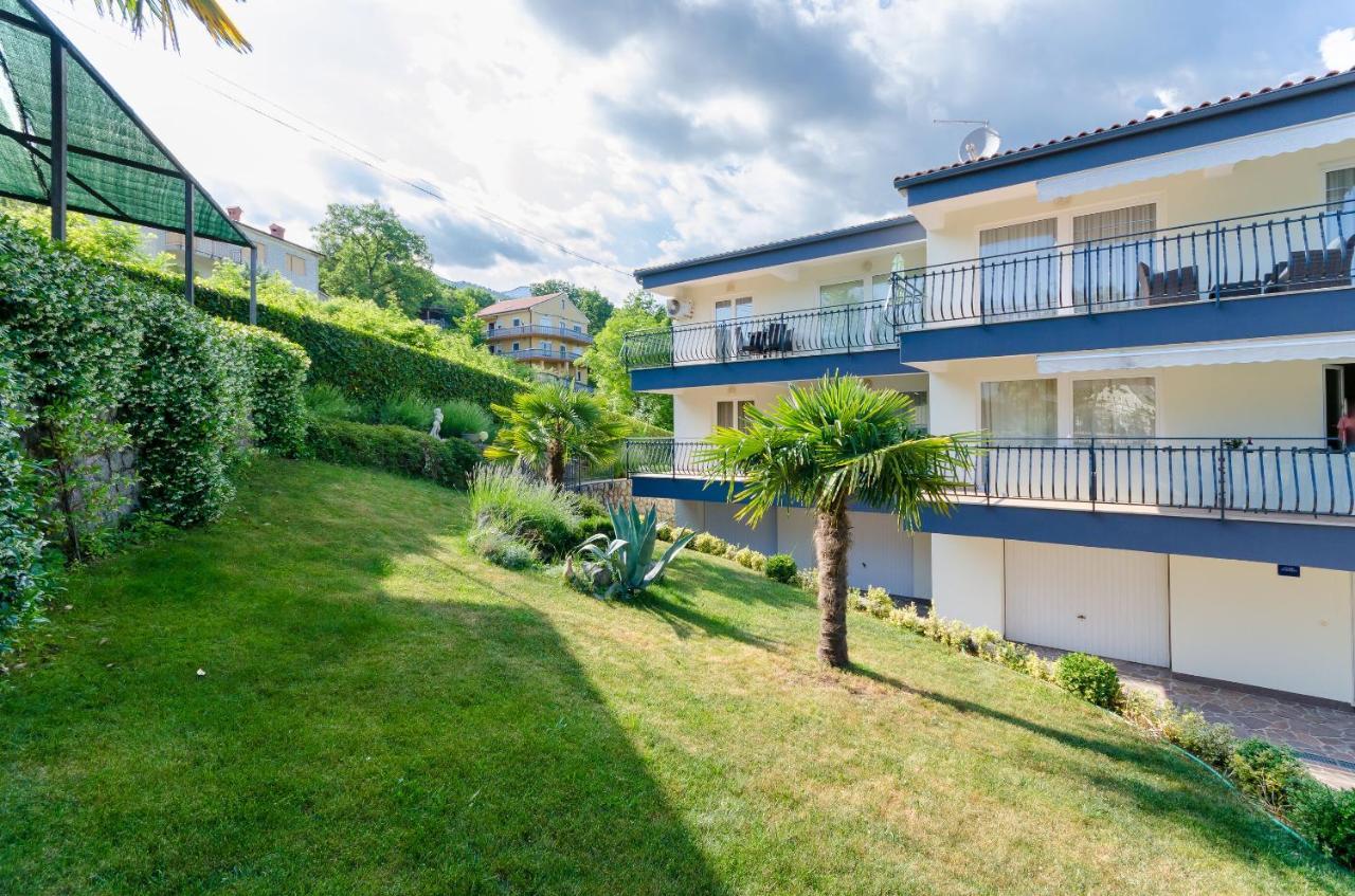 Apartments Marijana Ičići 外观 照片
