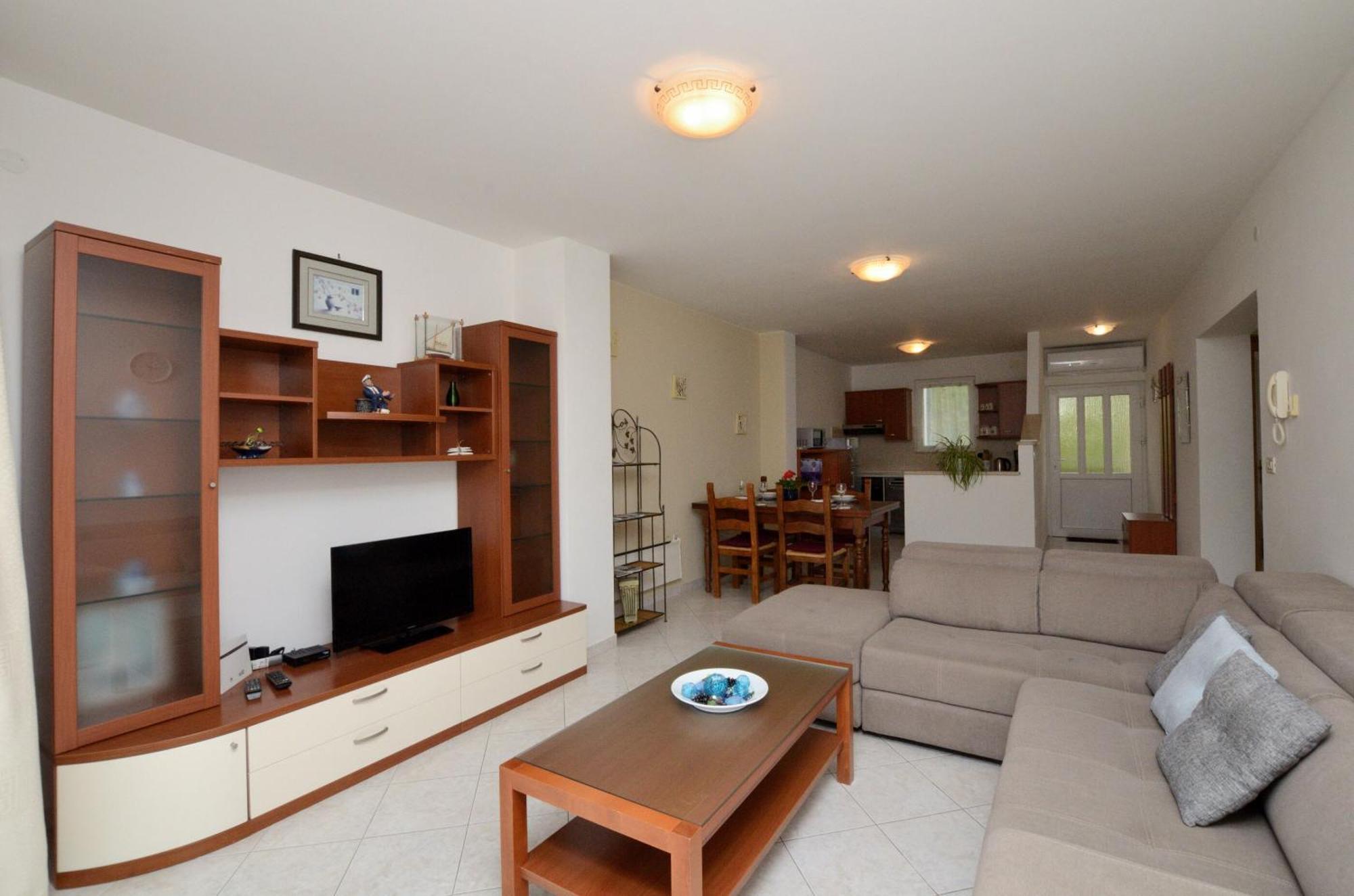 Apartments Marijana Ičići 外观 照片