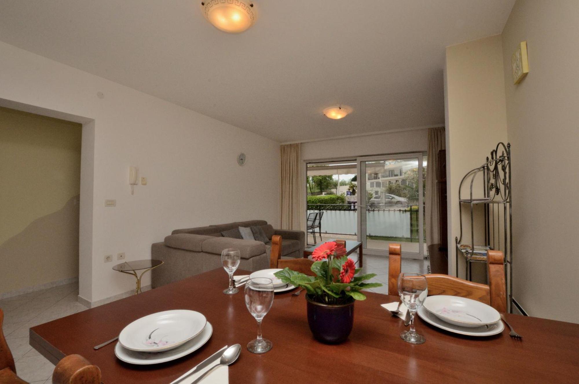 Apartments Marijana Ičići 外观 照片
