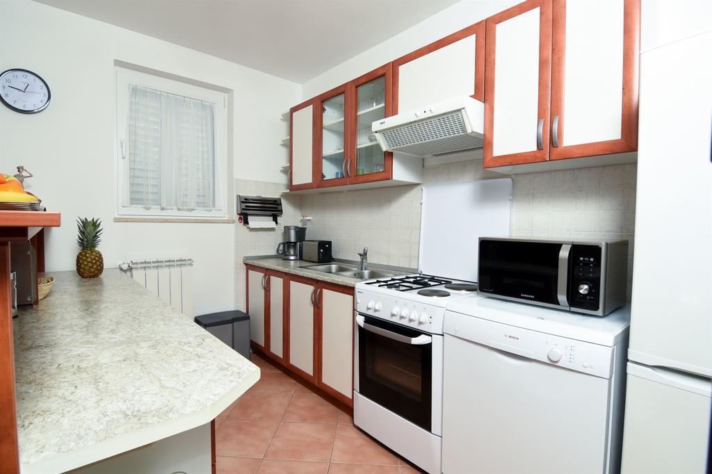 Apartments Marijana Ičići 外观 照片