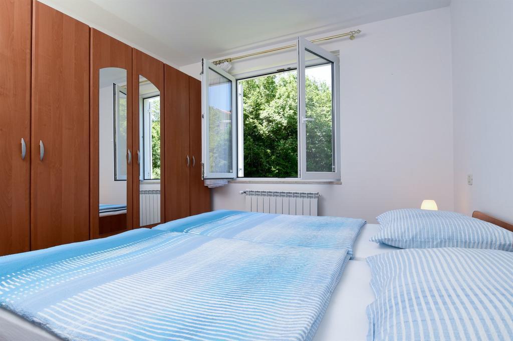 Apartments Marijana Ičići 外观 照片