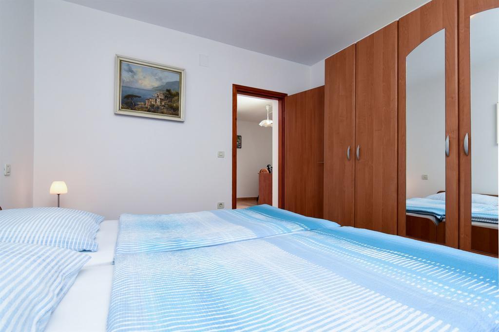 Apartments Marijana Ičići 外观 照片